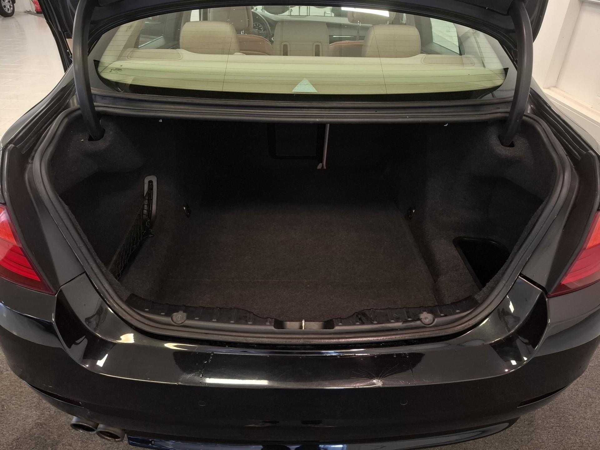 Foto van BMW 523i