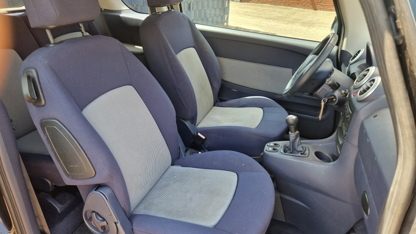 Foto van Peugeot 1007
