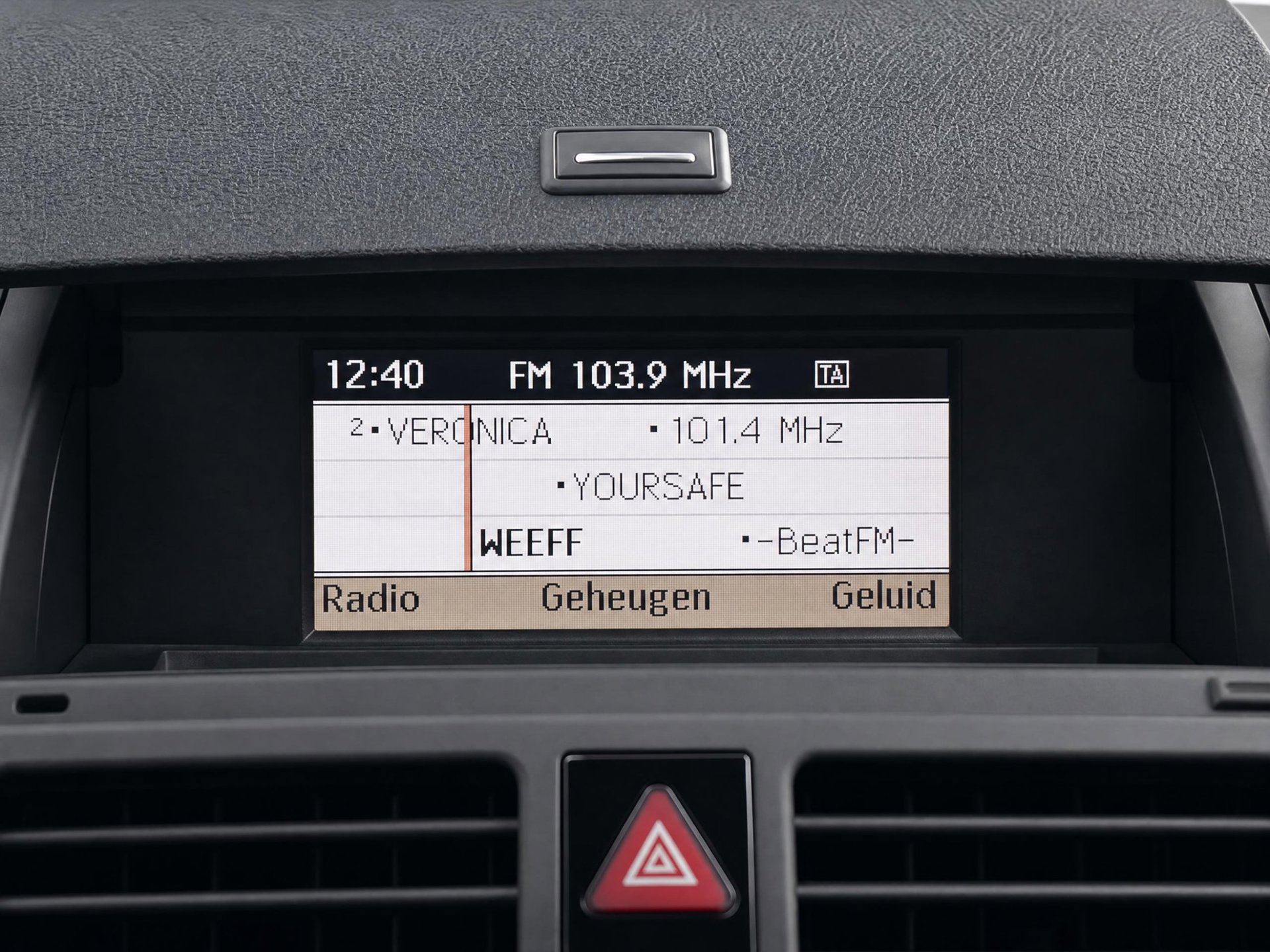 Foto van Mercedes-Benz C 180 Kompressor