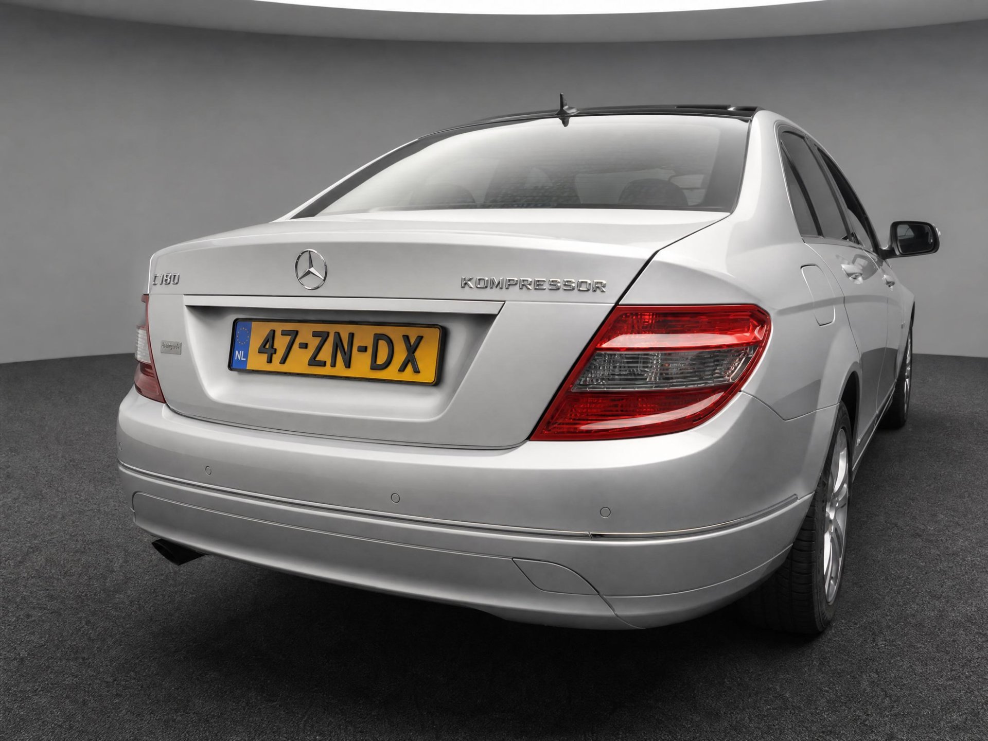 Foto van Mercedes-Benz C 180 Kompressor