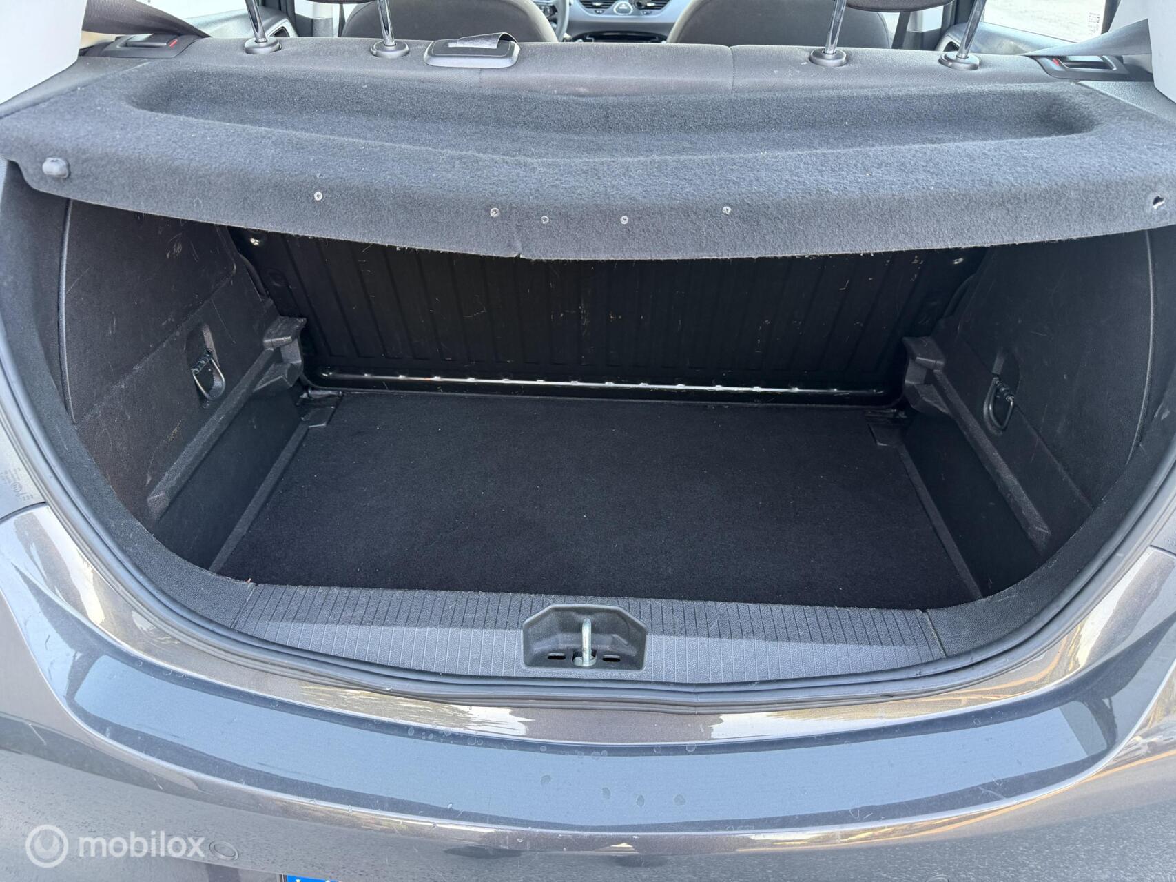 Foto van Opel Corsa-e