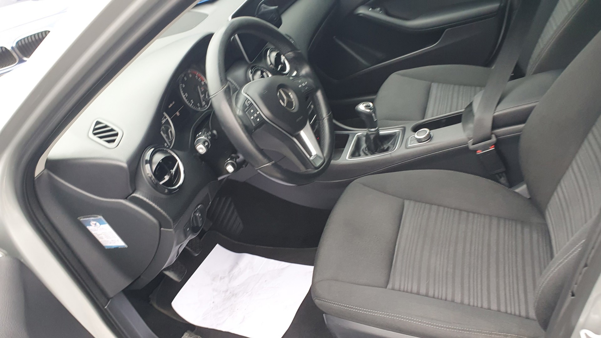 Foto van Mercedes-Benz A 180