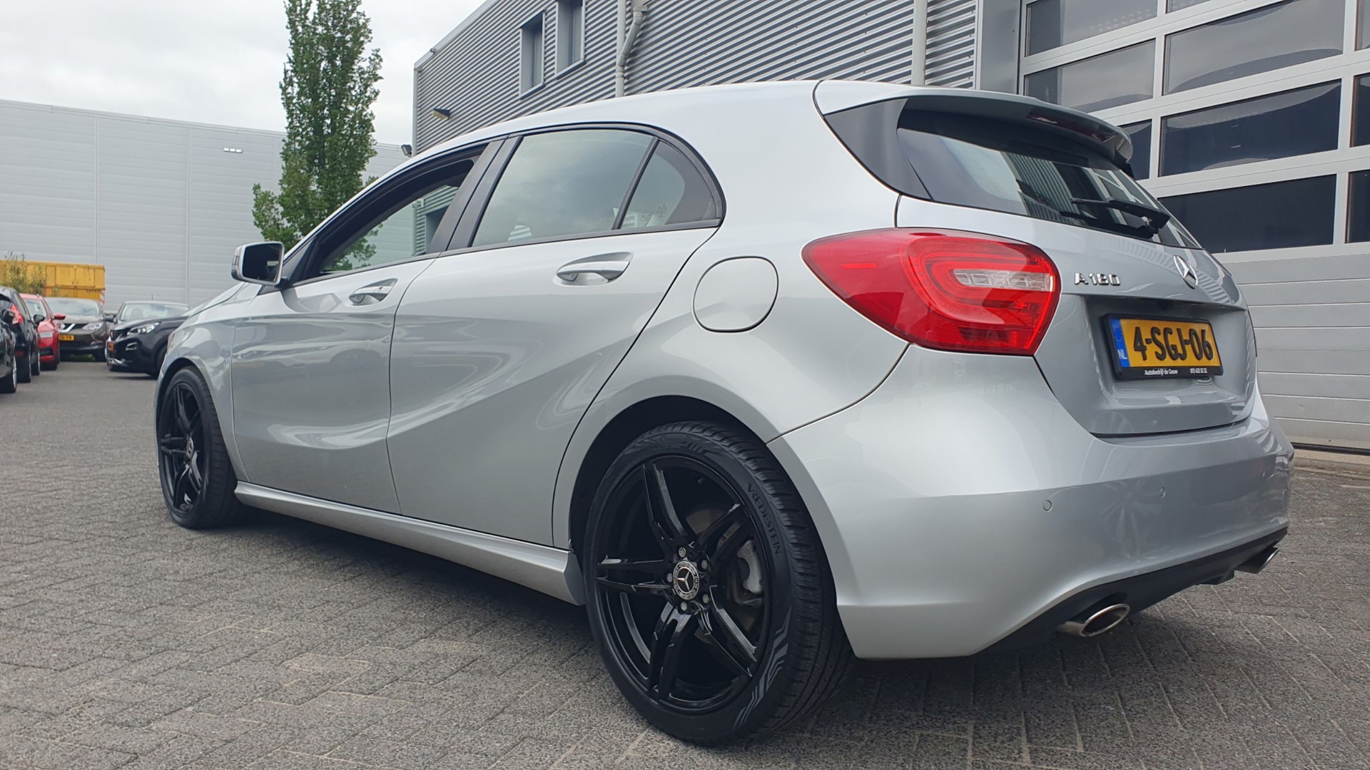 Foto van Mercedes-Benz A 180