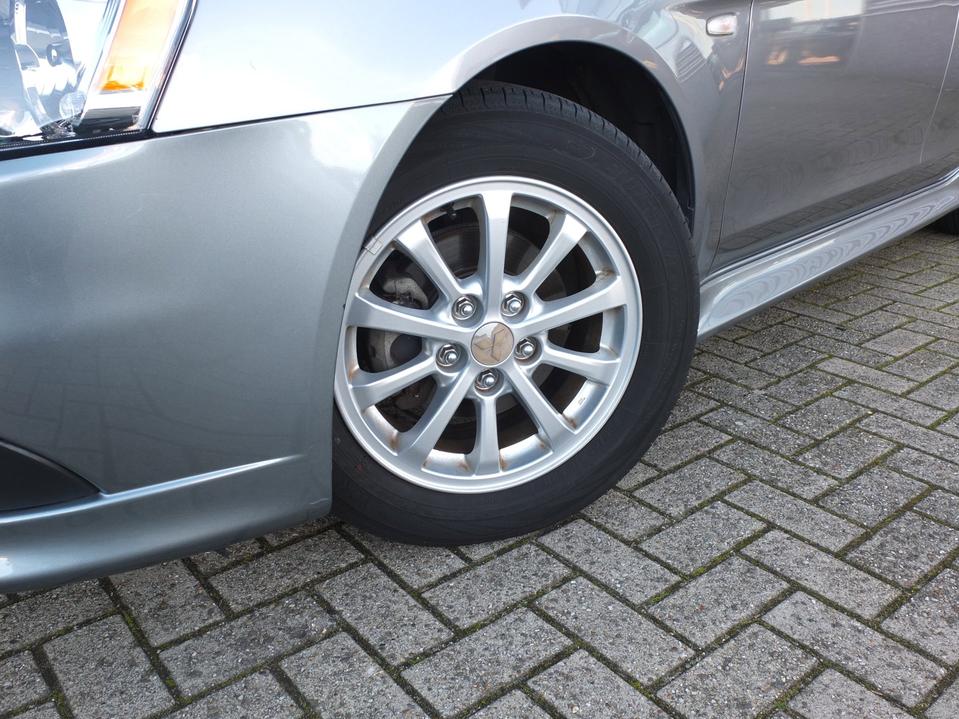 Foto van Mitsubishi Mitsubishi Lancer