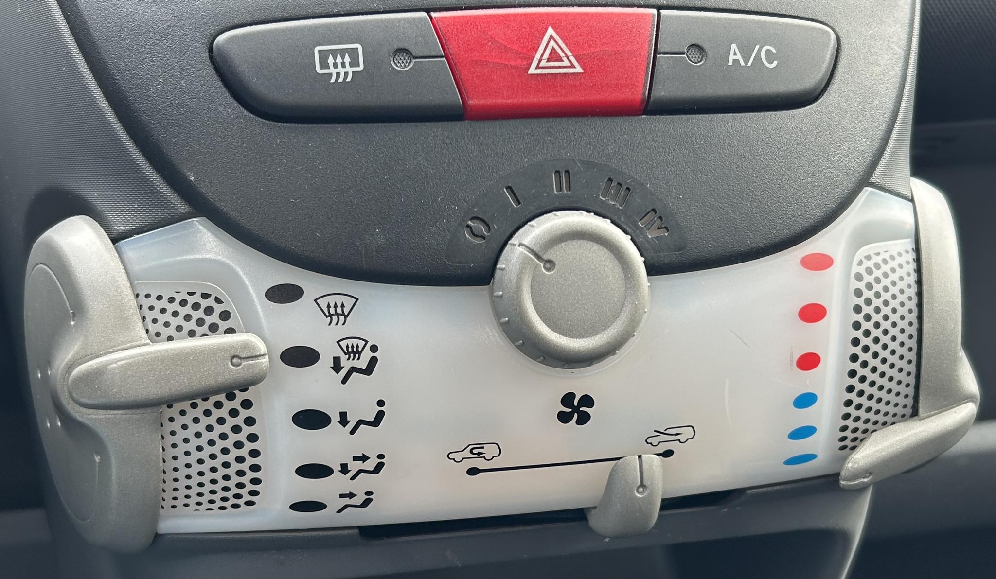 Foto van Peugeot Peugeot 107