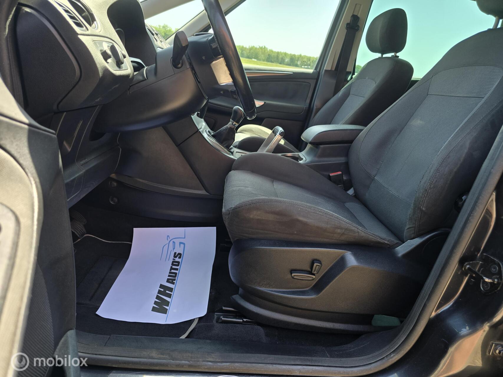 Foto van Ford S-max