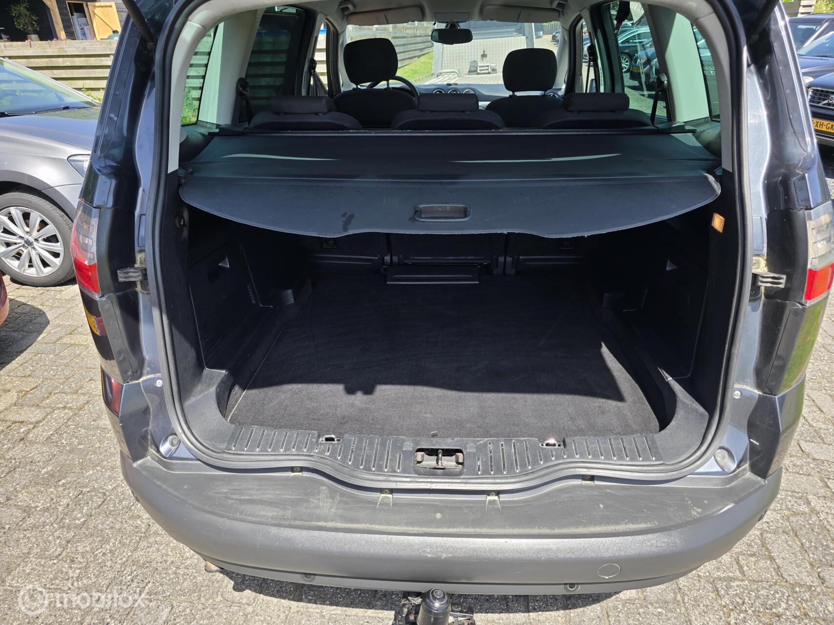 Foto van Ford S-max