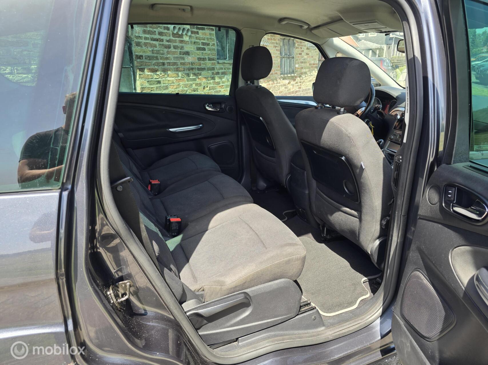 Foto van Ford S-max