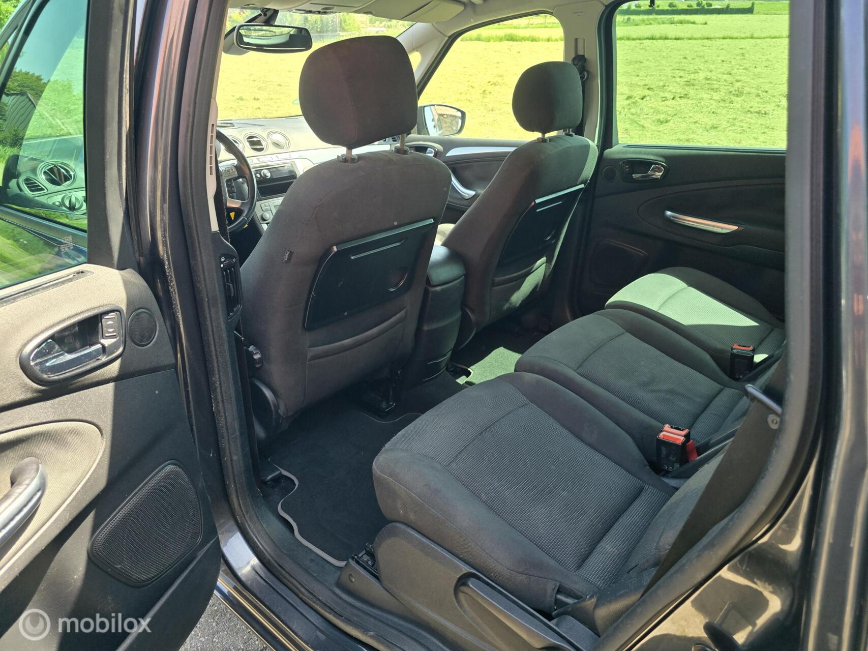 Foto van Ford S-max