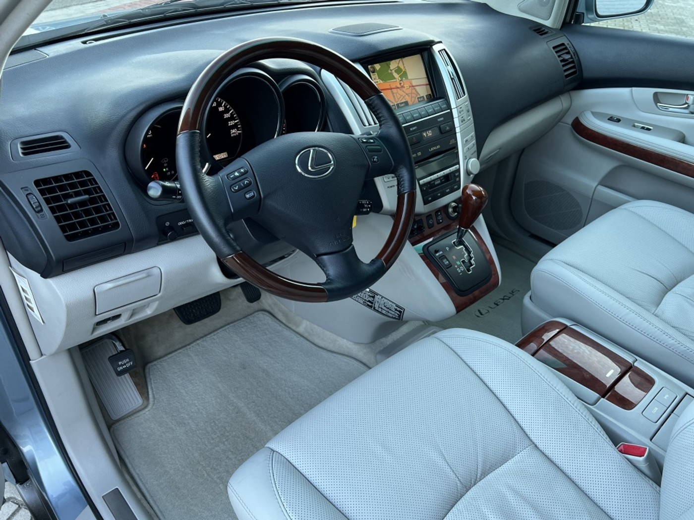 Foto van Lexus Lexus Rx350