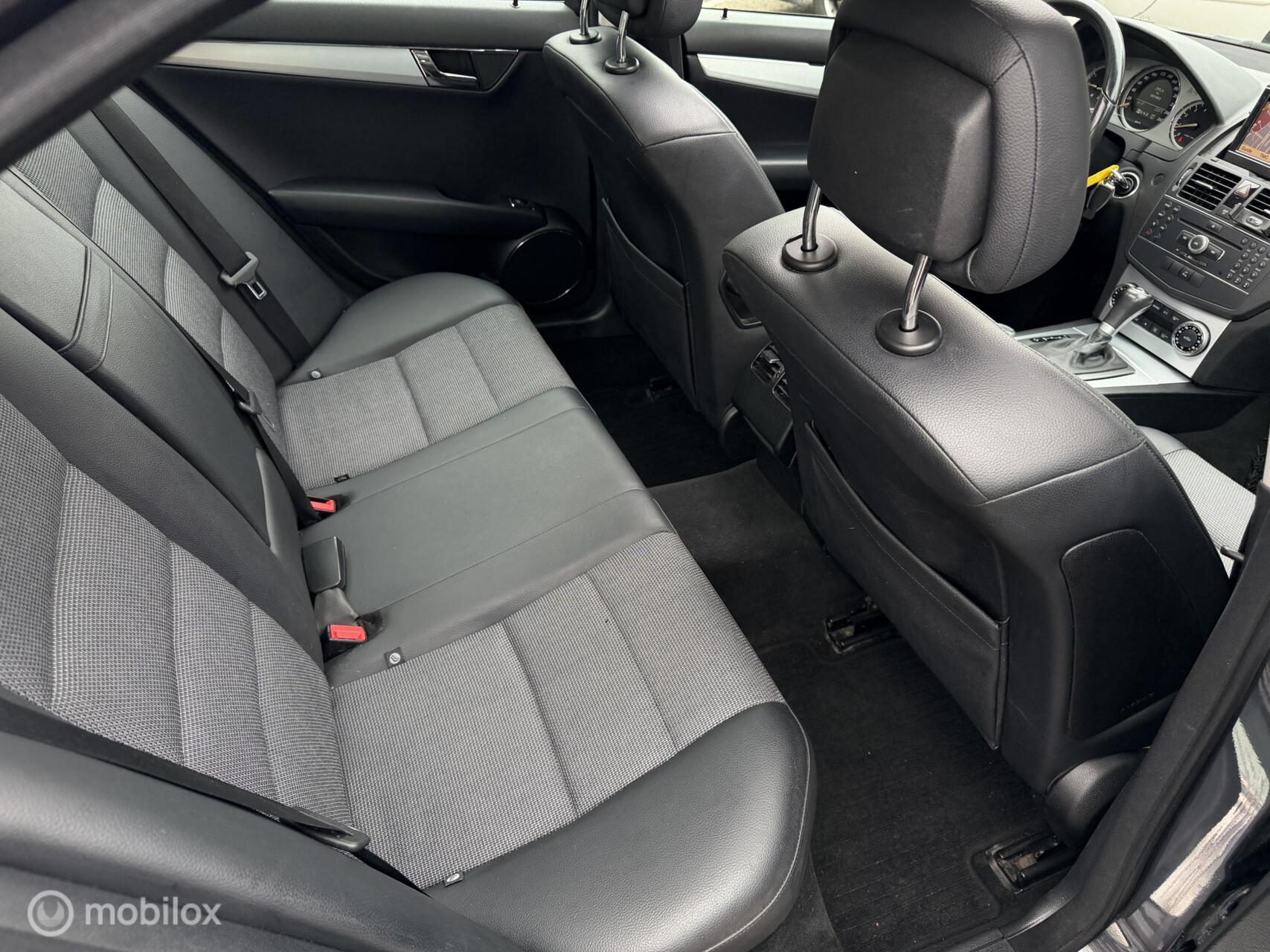 Foto van Mercedes-Benz C 230