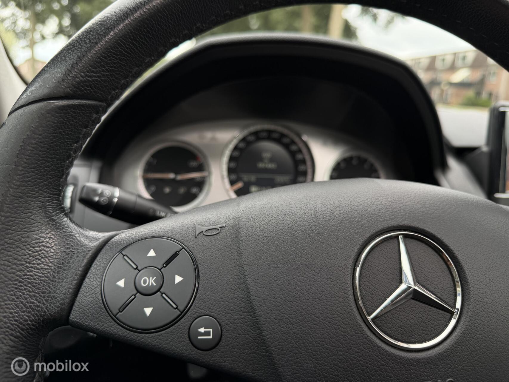 Foto van Mercedes-Benz C 230