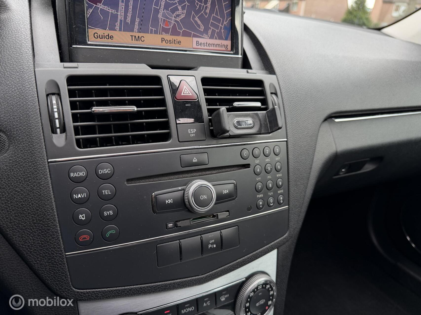 Foto van Mercedes-Benz C 230