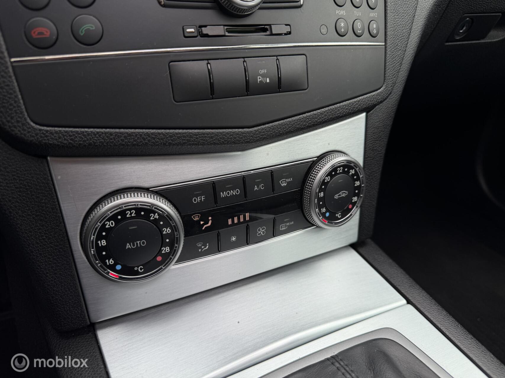 Foto van Mercedes-Benz C 230
