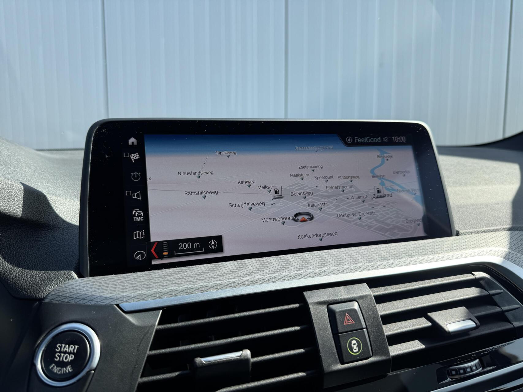 Foto van BMW X3 Xdrive20i