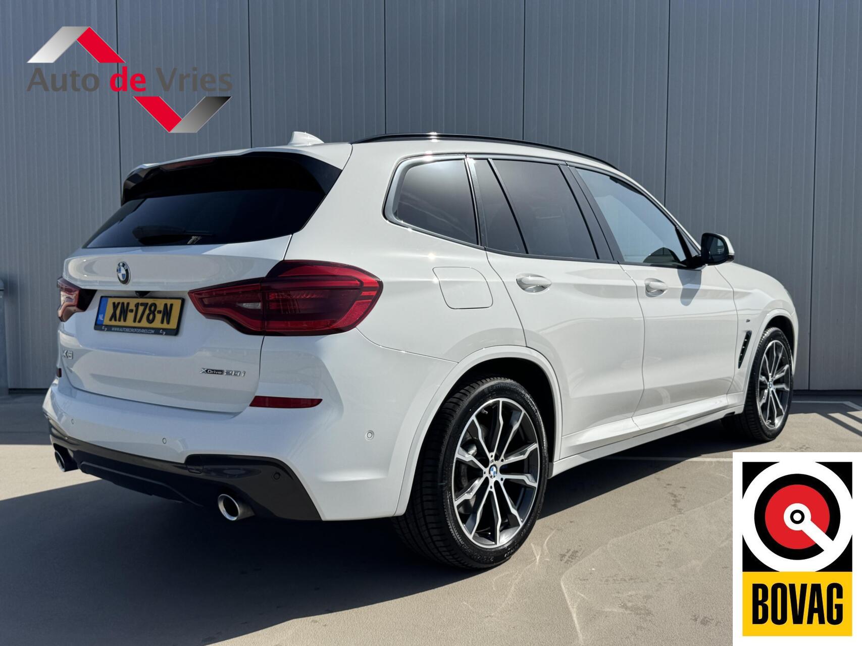 Foto van BMW X3 Xdrive20i