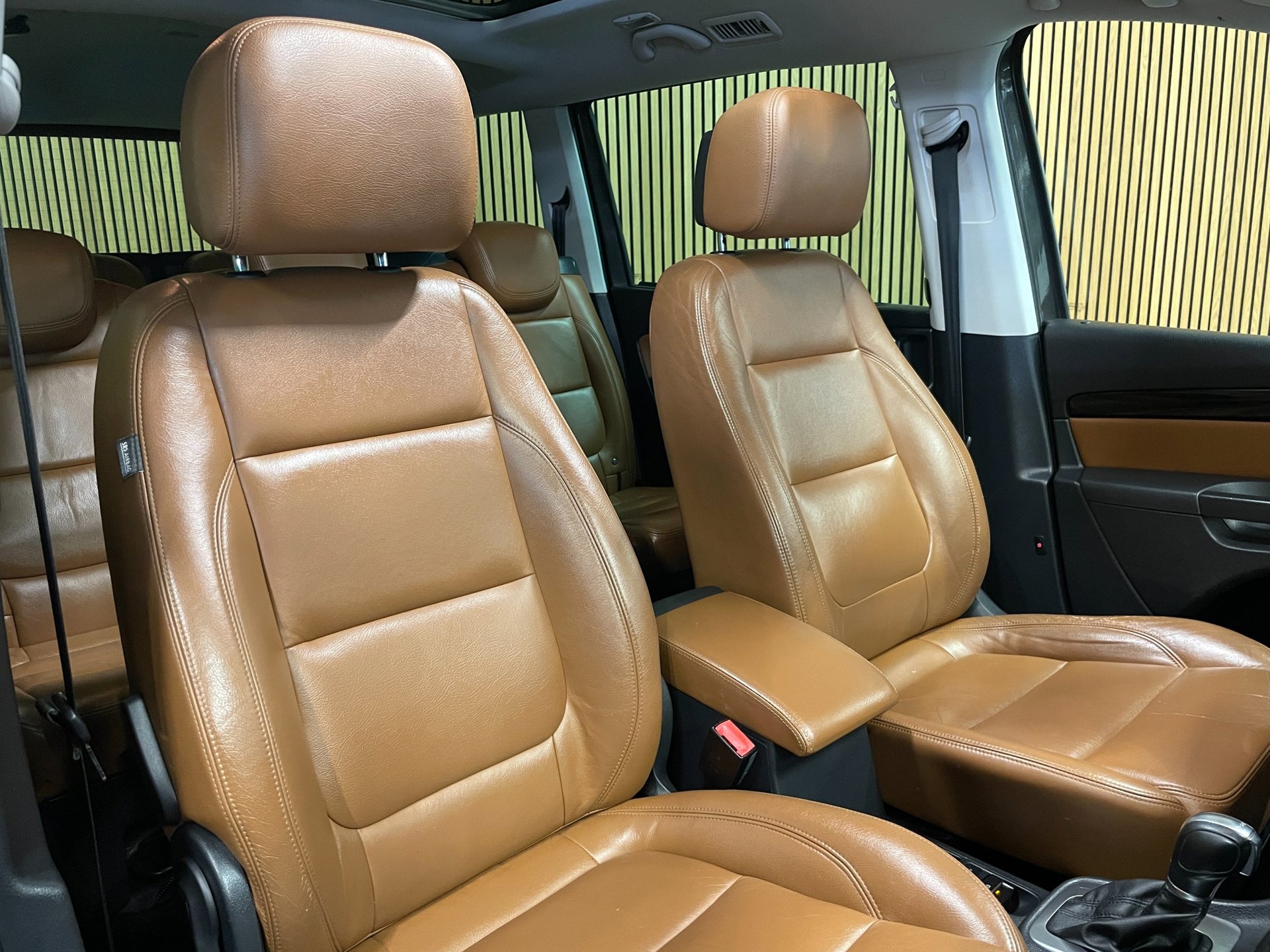 Foto van Seat Alhambra