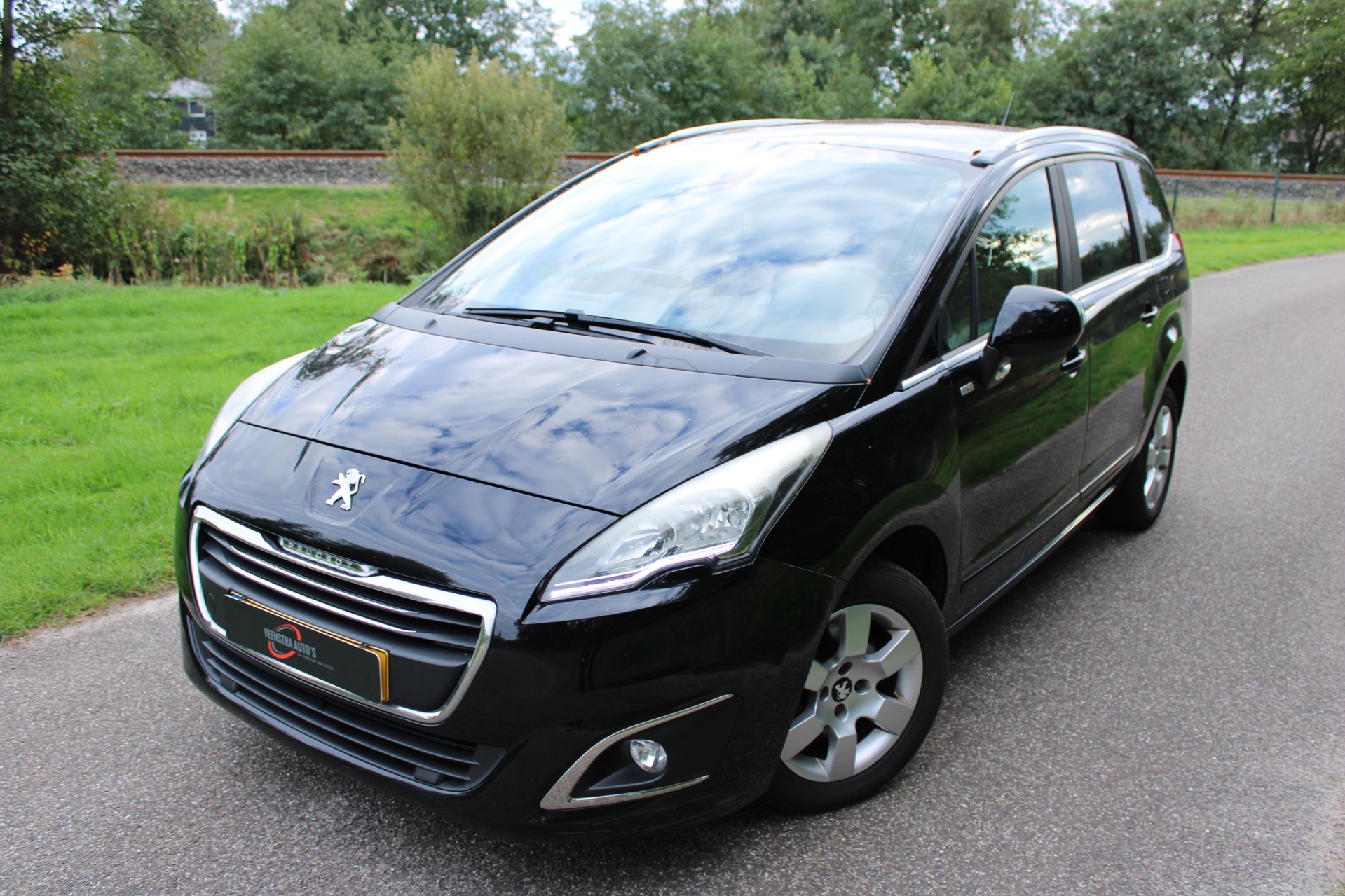 Foto van Peugeot 5008