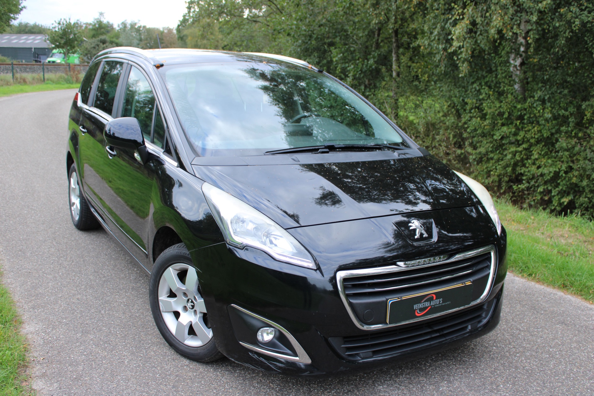 Foto van Peugeot 5008