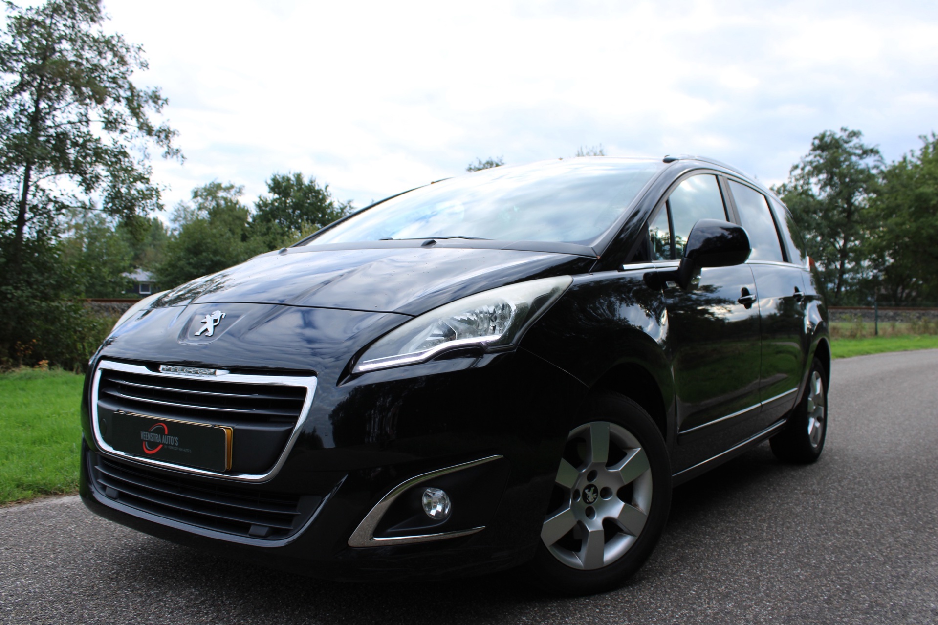 Foto van Peugeot 5008