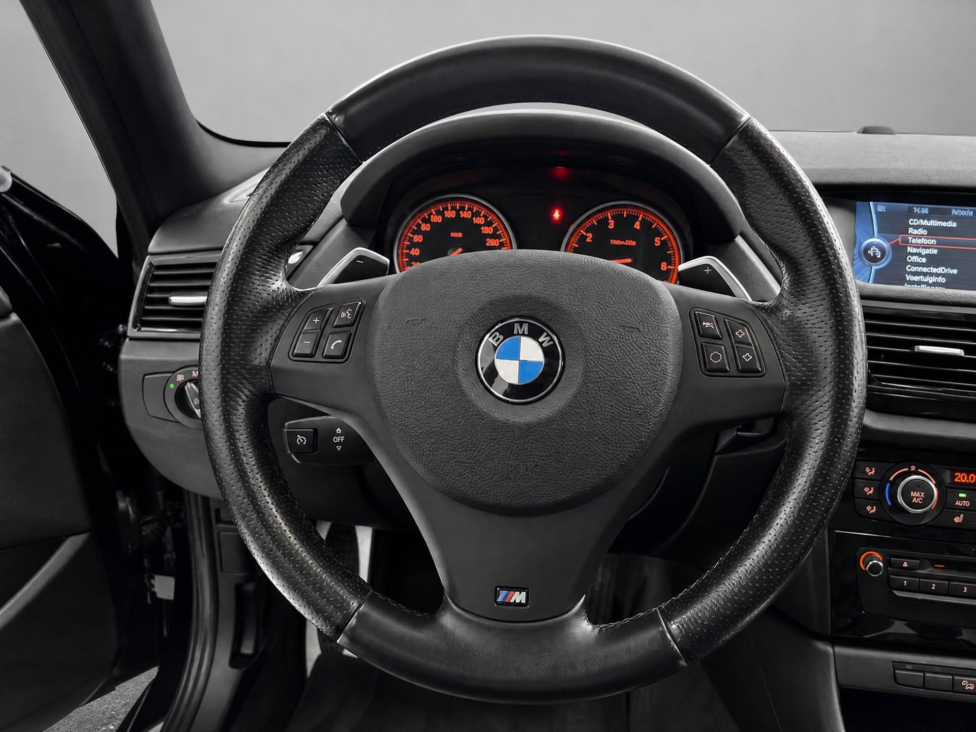 Foto van BMW X1 Sdrive20i