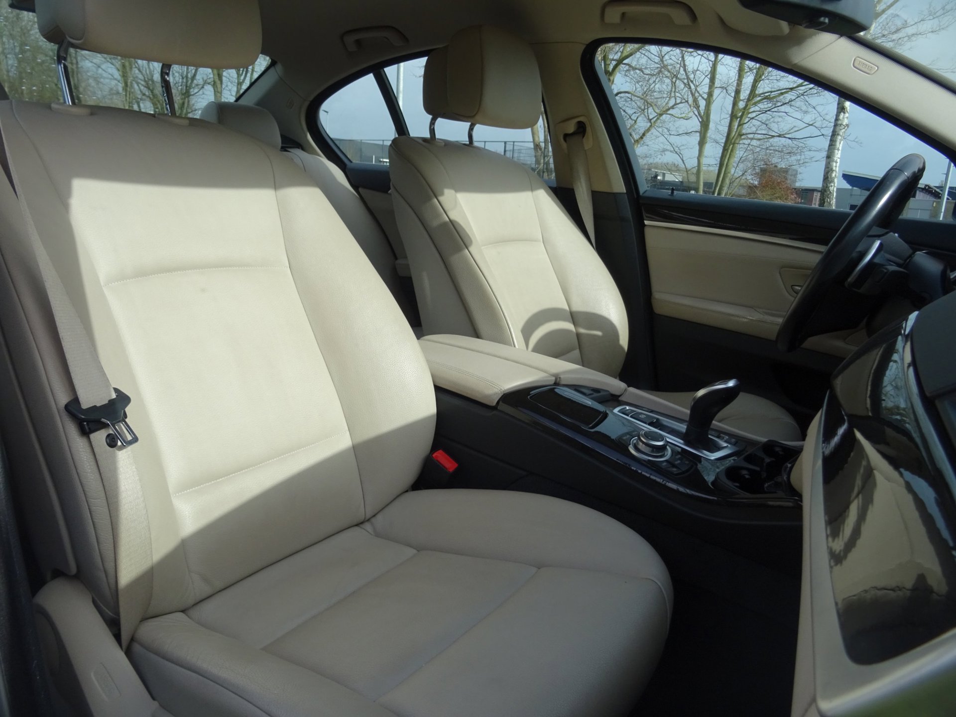 Foto van BMW 523i