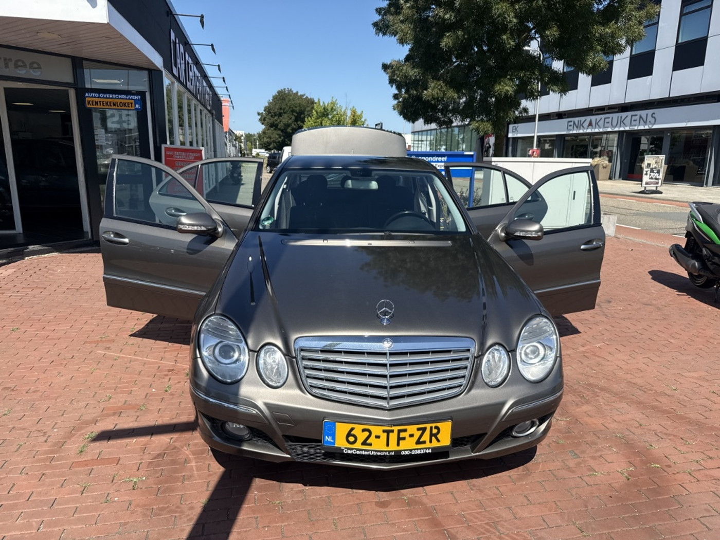 Foto van Mercedes-Benz E 200 CDI