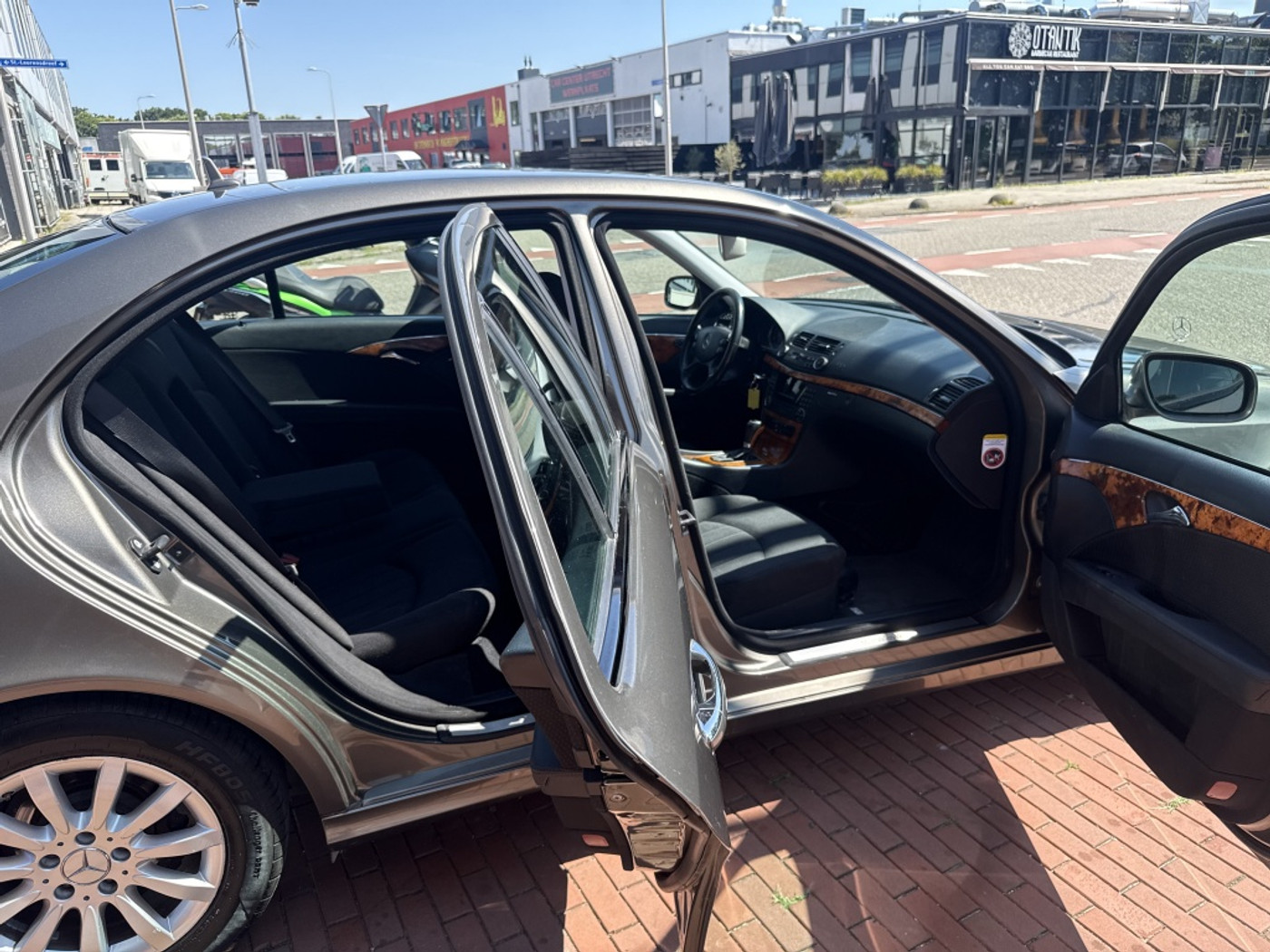 Foto van Mercedes-Benz E 200 CDI