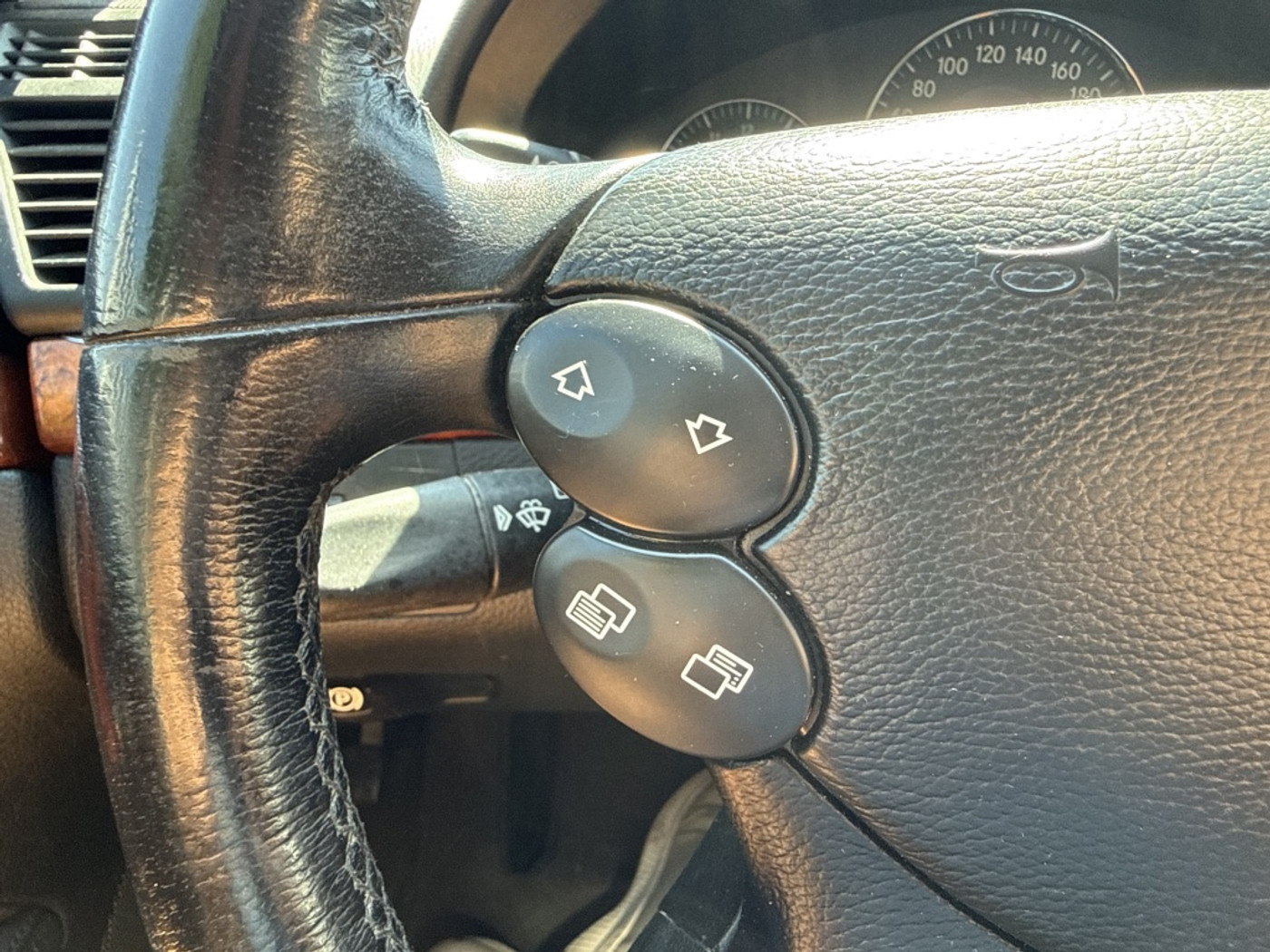 Foto van Mercedes-Benz E 200 CDI