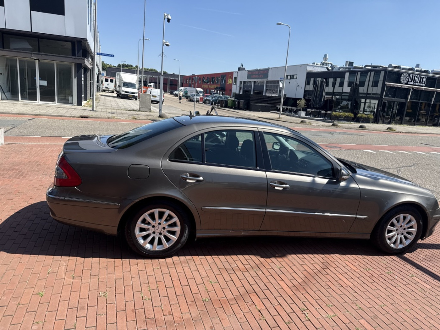 Foto van Mercedes-Benz E 200 CDI