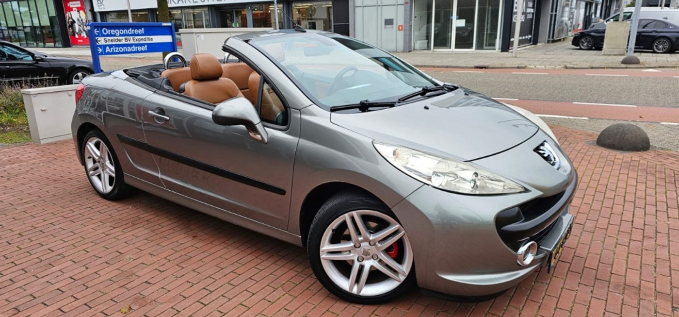 Foto van Peugeot 207 CC
