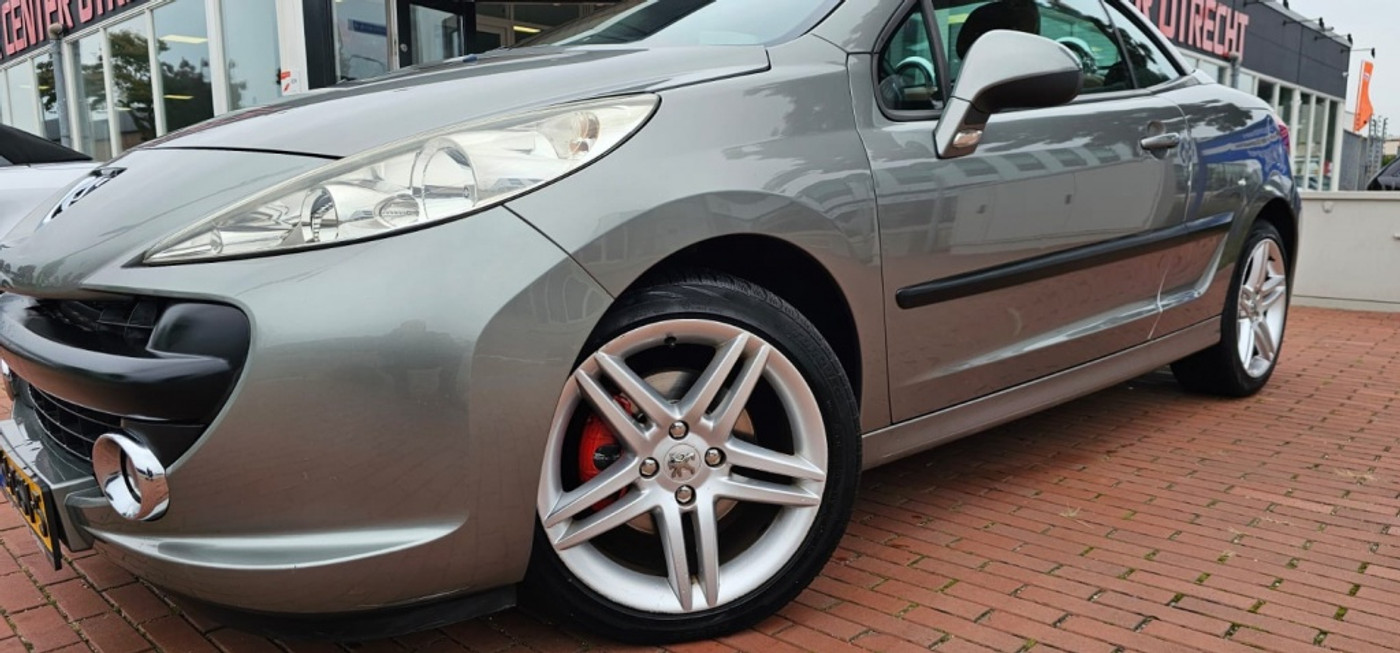 Foto van Peugeot 207 CC