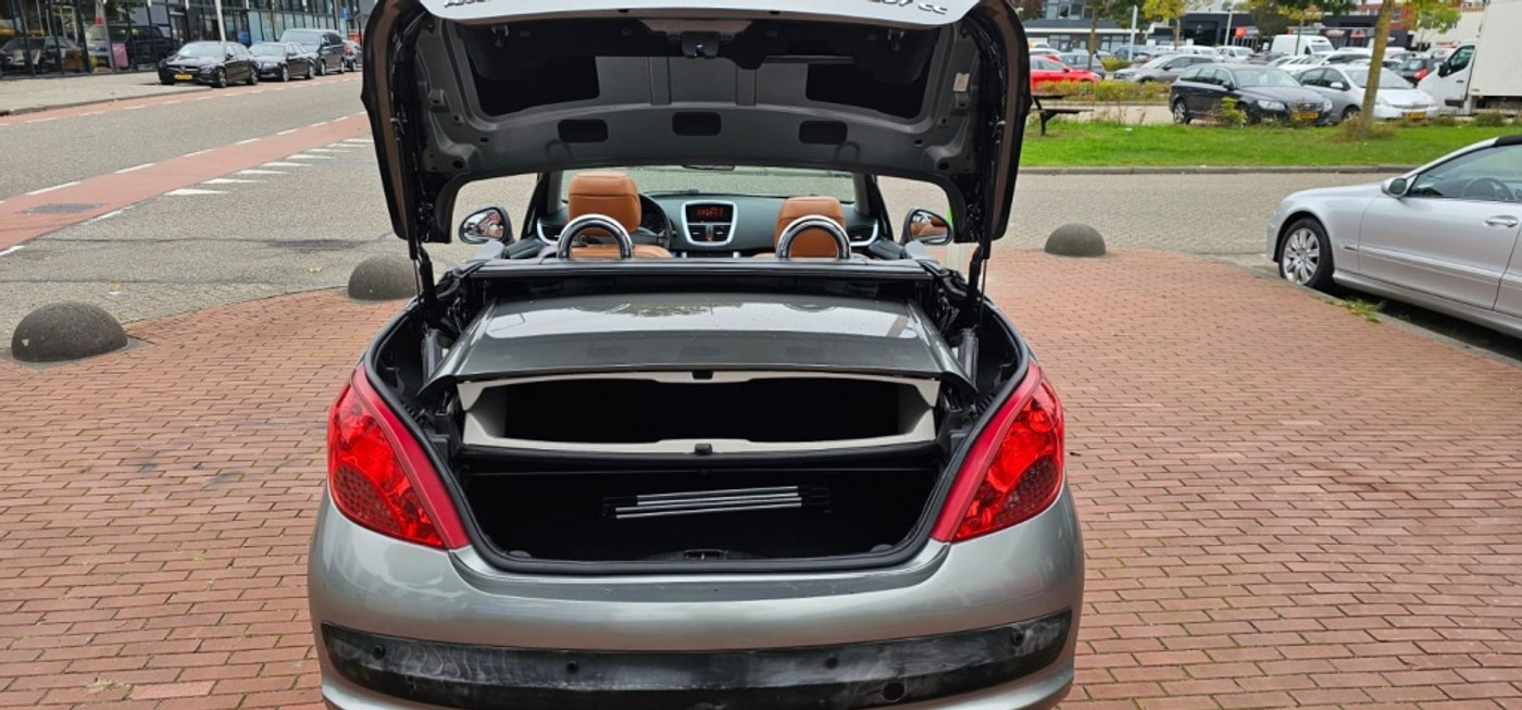 Foto van Peugeot 207 CC