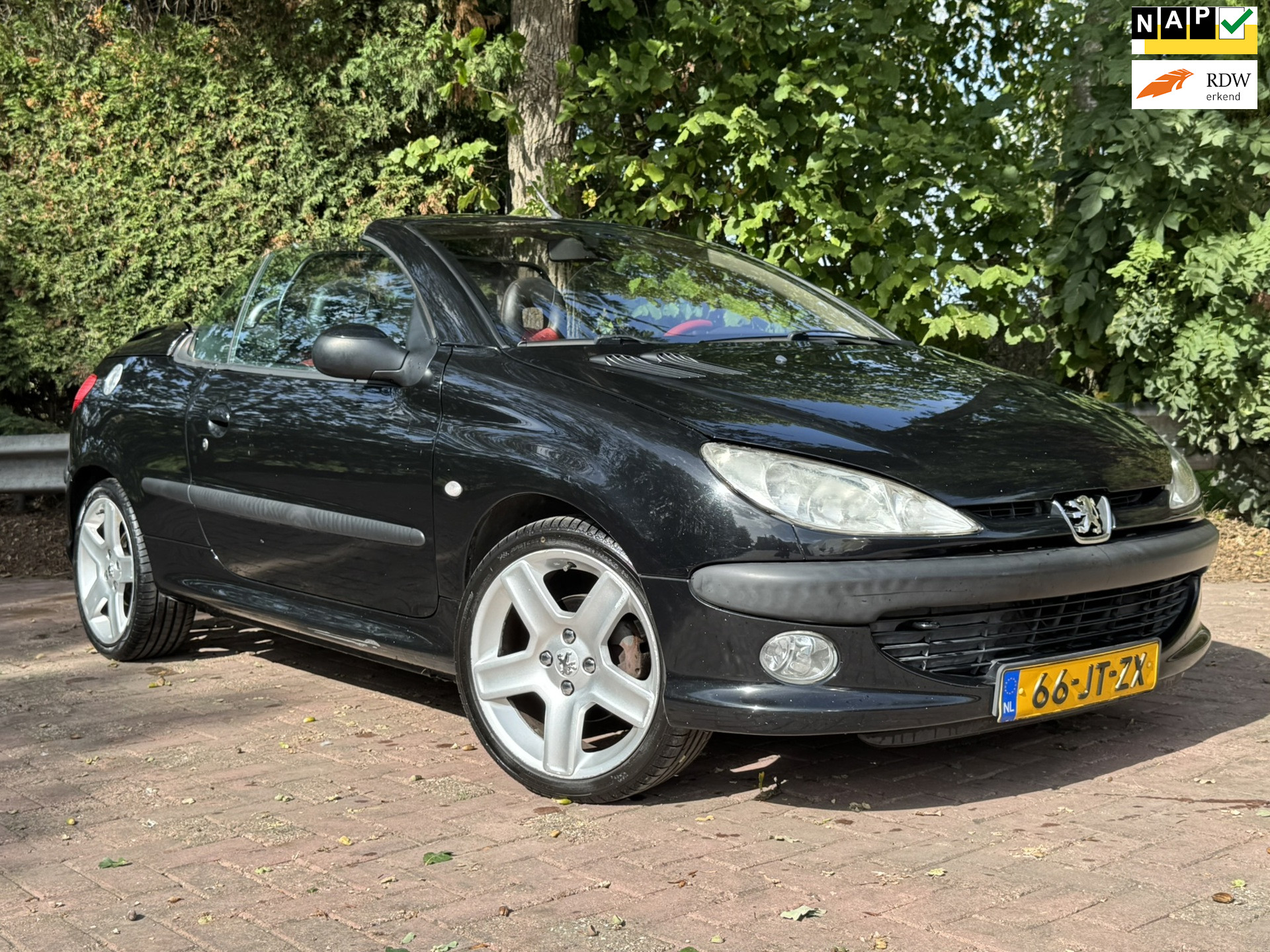 Peugeot 206 CC 2.0-16V 2002 - voorkant