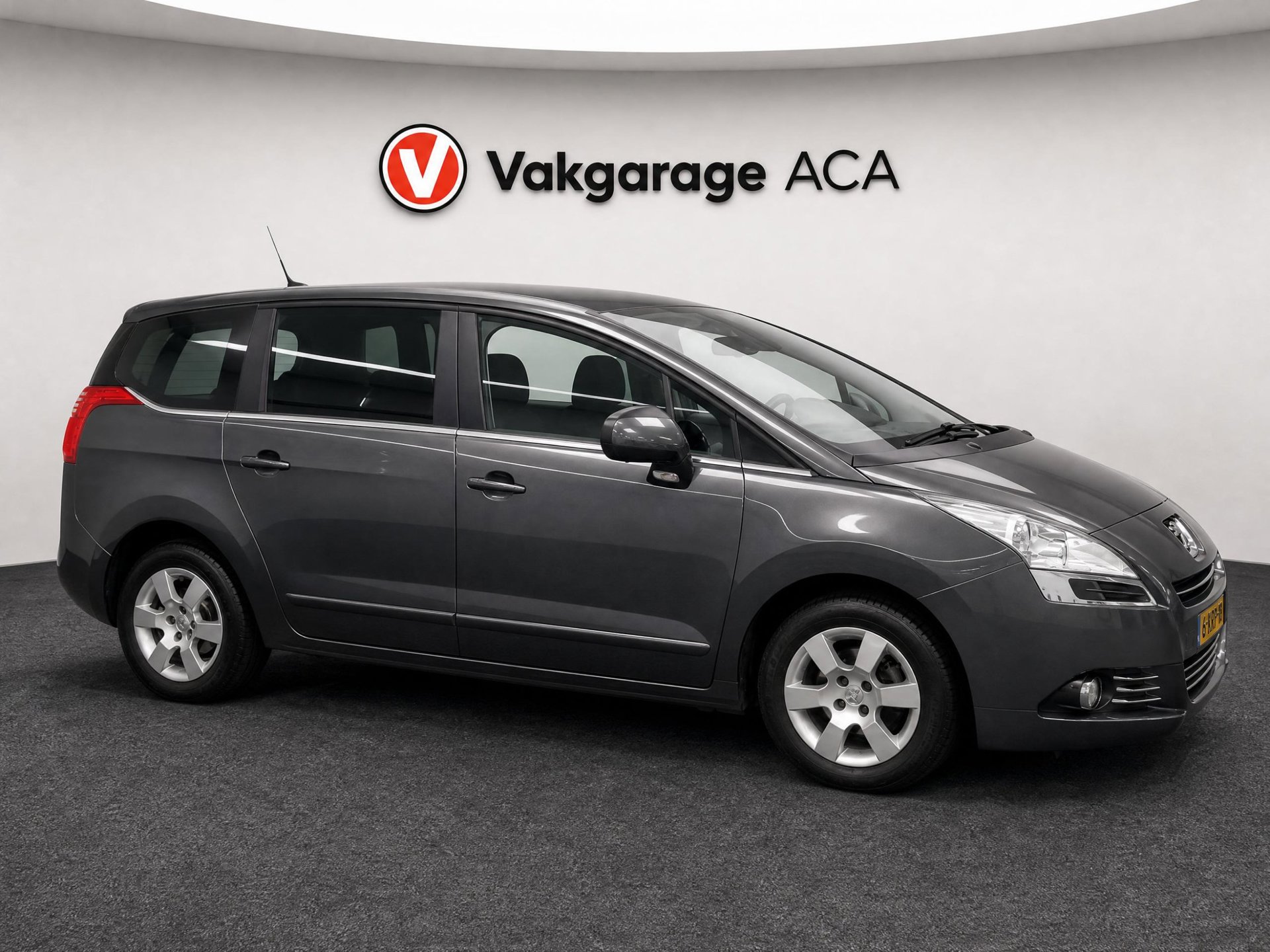 Foto van Peugeot 5008