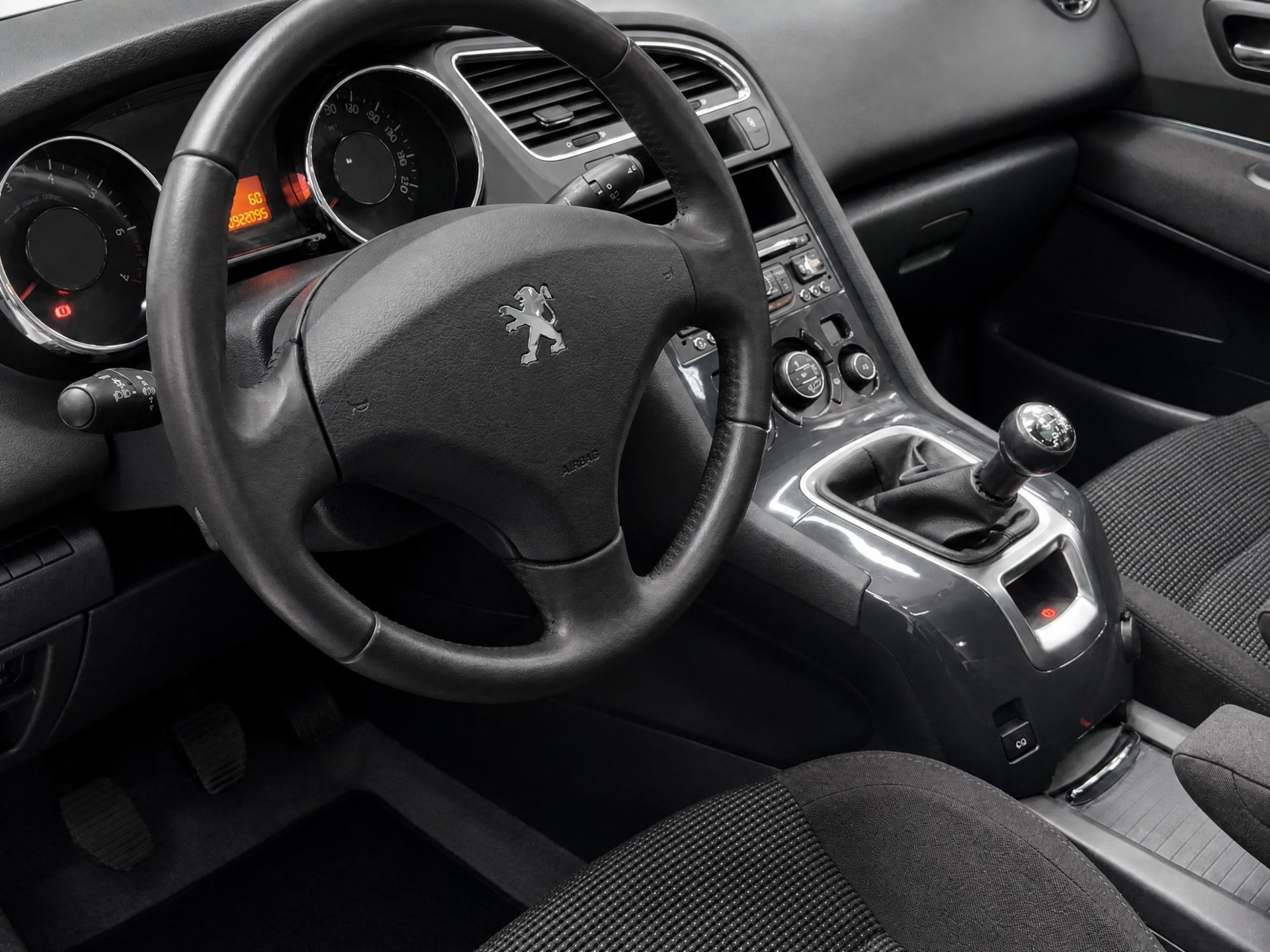 Foto van Peugeot 5008