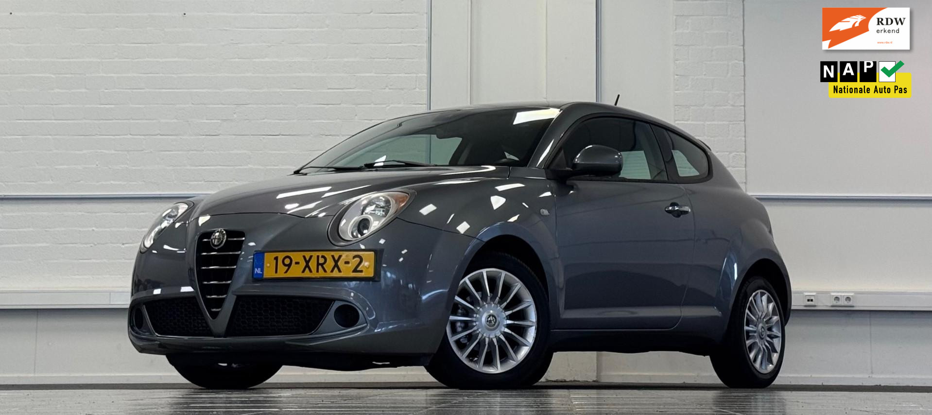 Alfa Romeo Alfa Mito 0.9 TwinAir Progression Airco Nieuwe APK Garantie NAP 2012 - voorkant