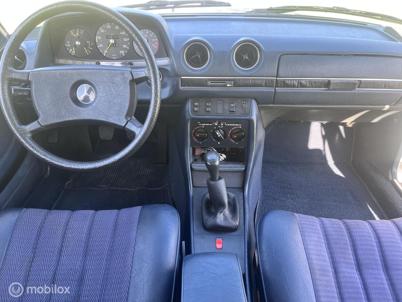 Foto van Mercedes-Benz 230 Te