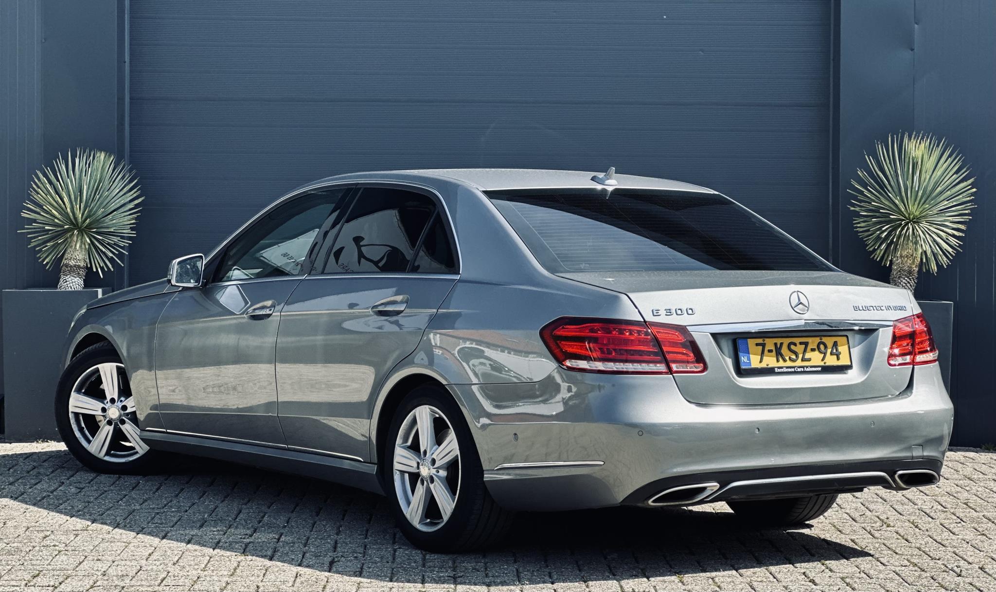 Foto van Mercedes-Benz E 300 Bluetec Hybrid