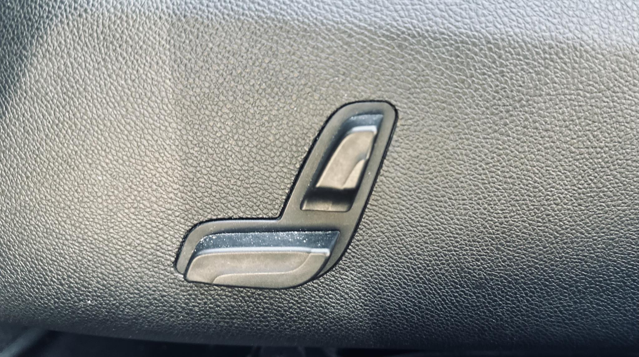 Foto van Mercedes-Benz E 300 Bluetec Hybrid