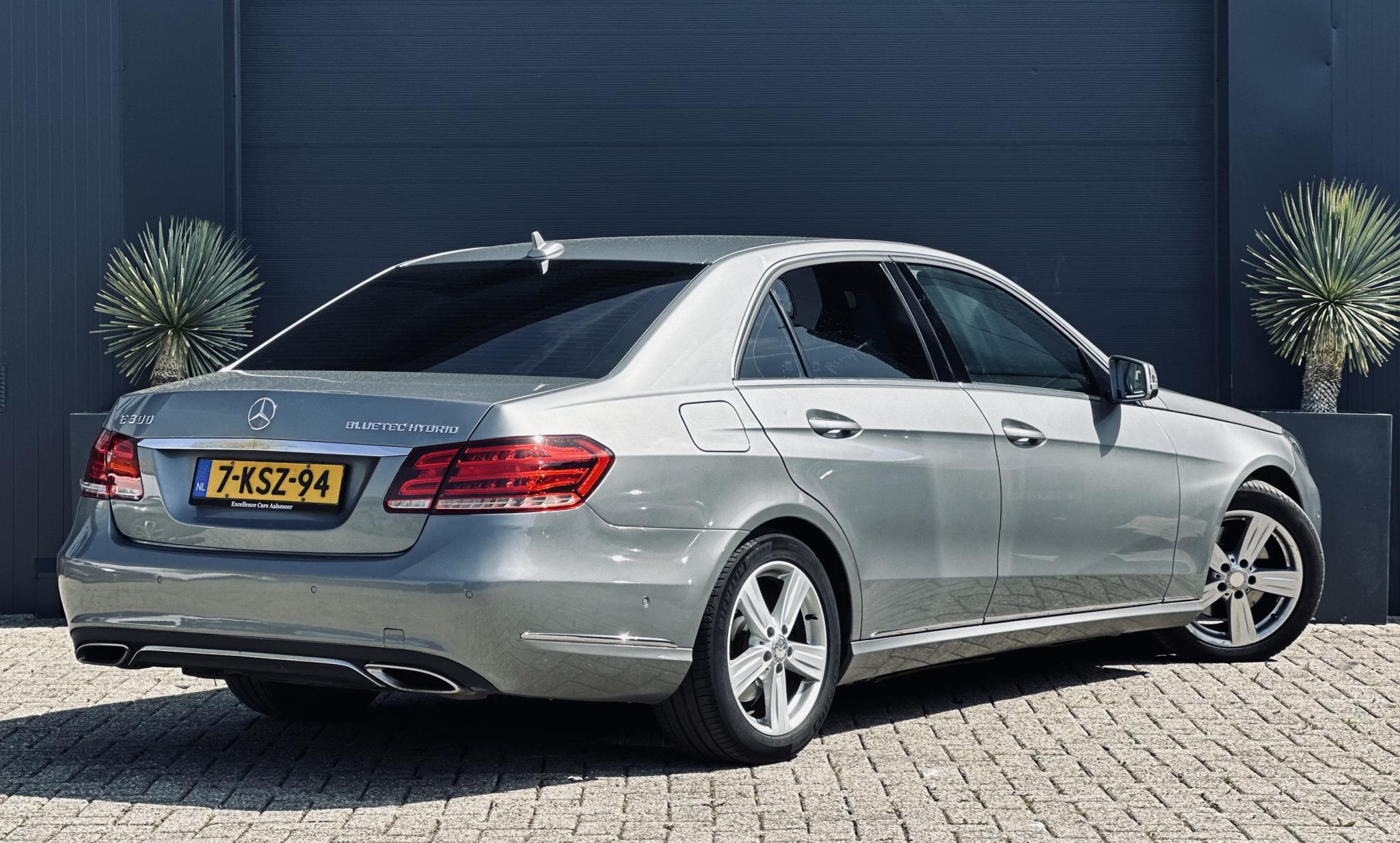 Foto van Mercedes-Benz E 300 Bluetec Hybrid
