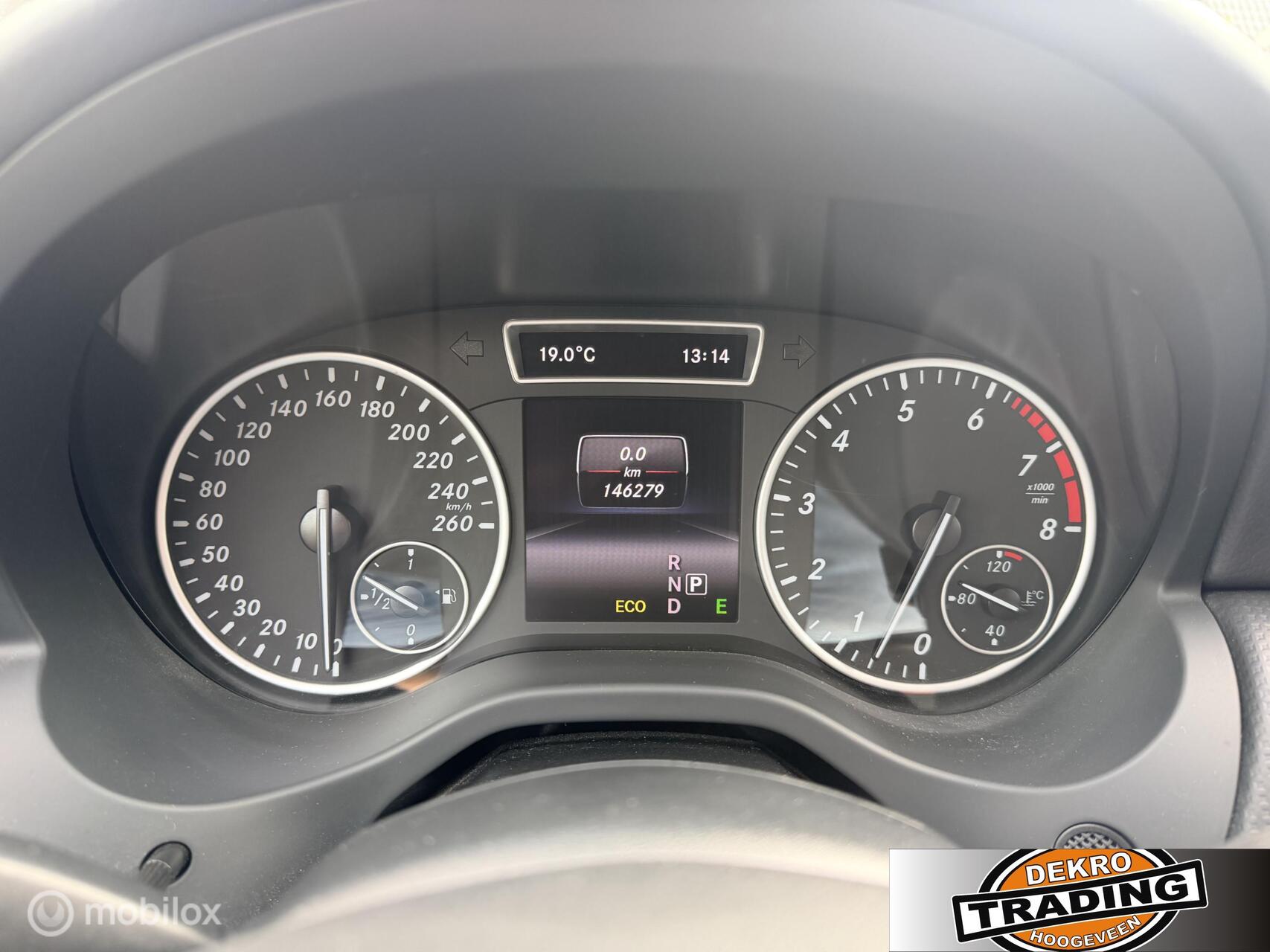 Foto van Mercedes-Benz A 180