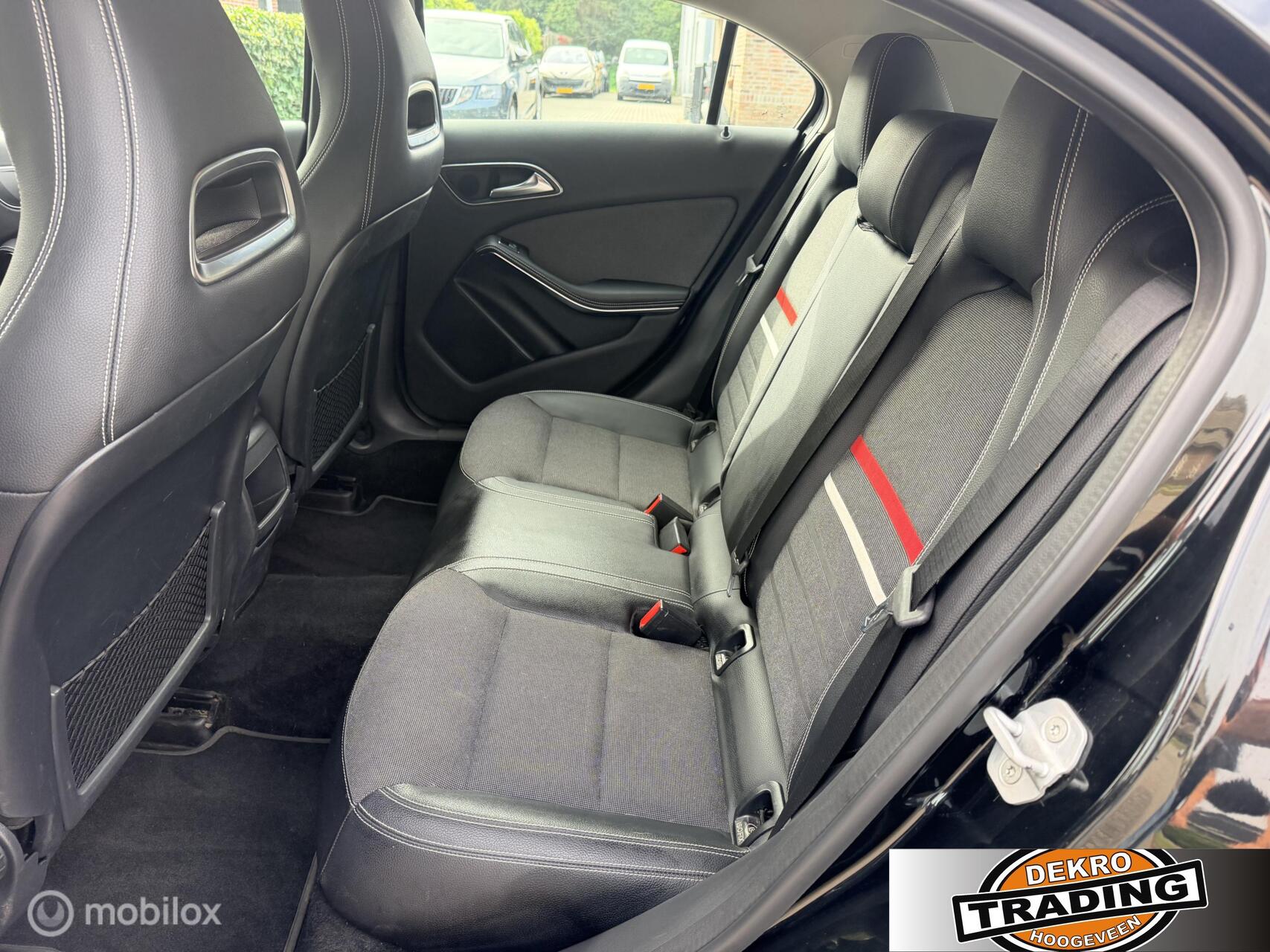 Foto van Mercedes-Benz A 180