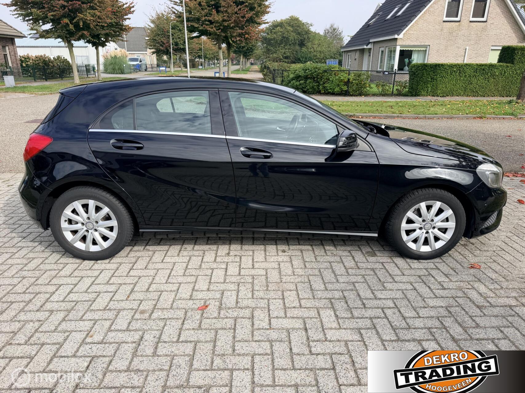 Foto van Mercedes-Benz A 180