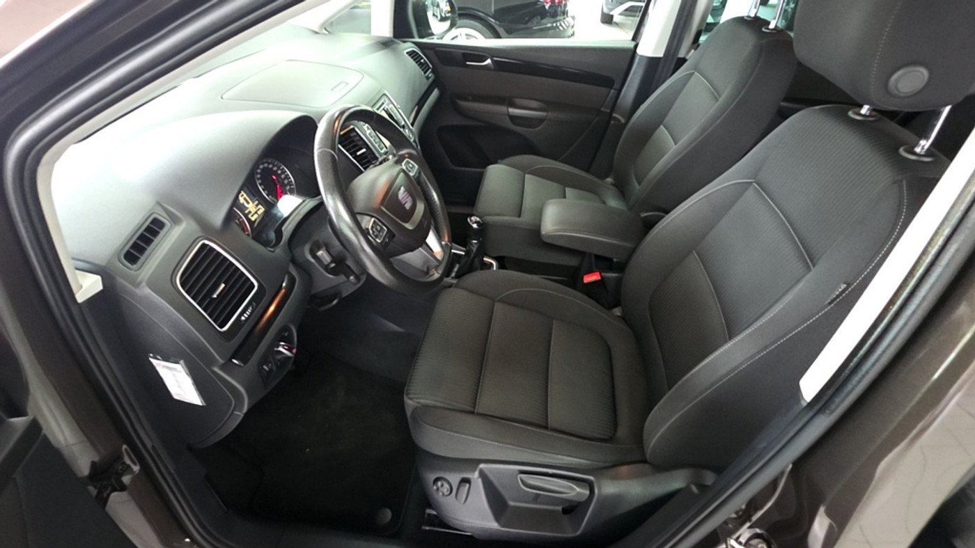 Foto van Seat Alhambra