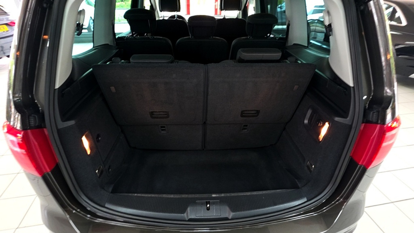 Foto van Seat Alhambra