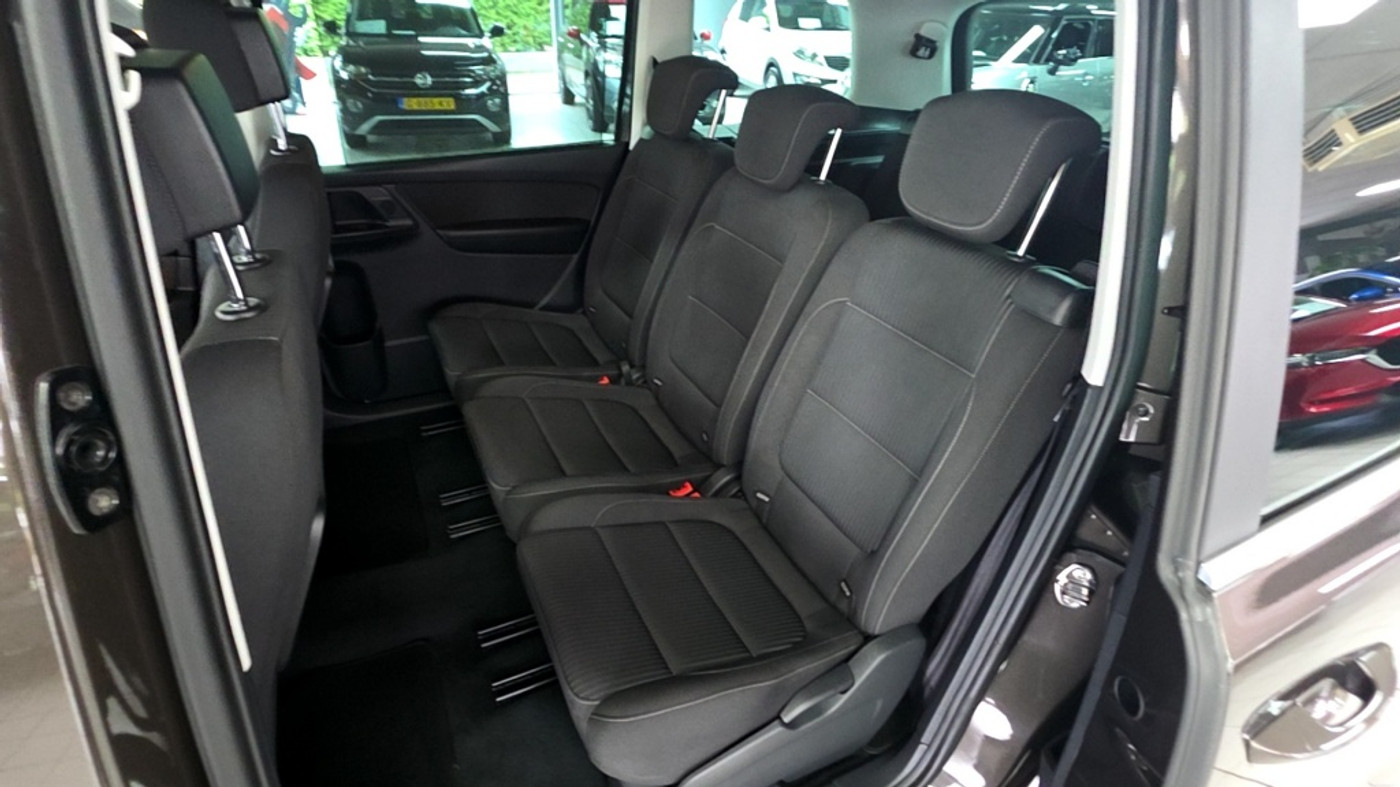 Foto van Seat Alhambra