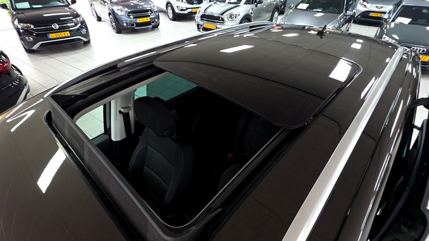 Foto van Seat Alhambra