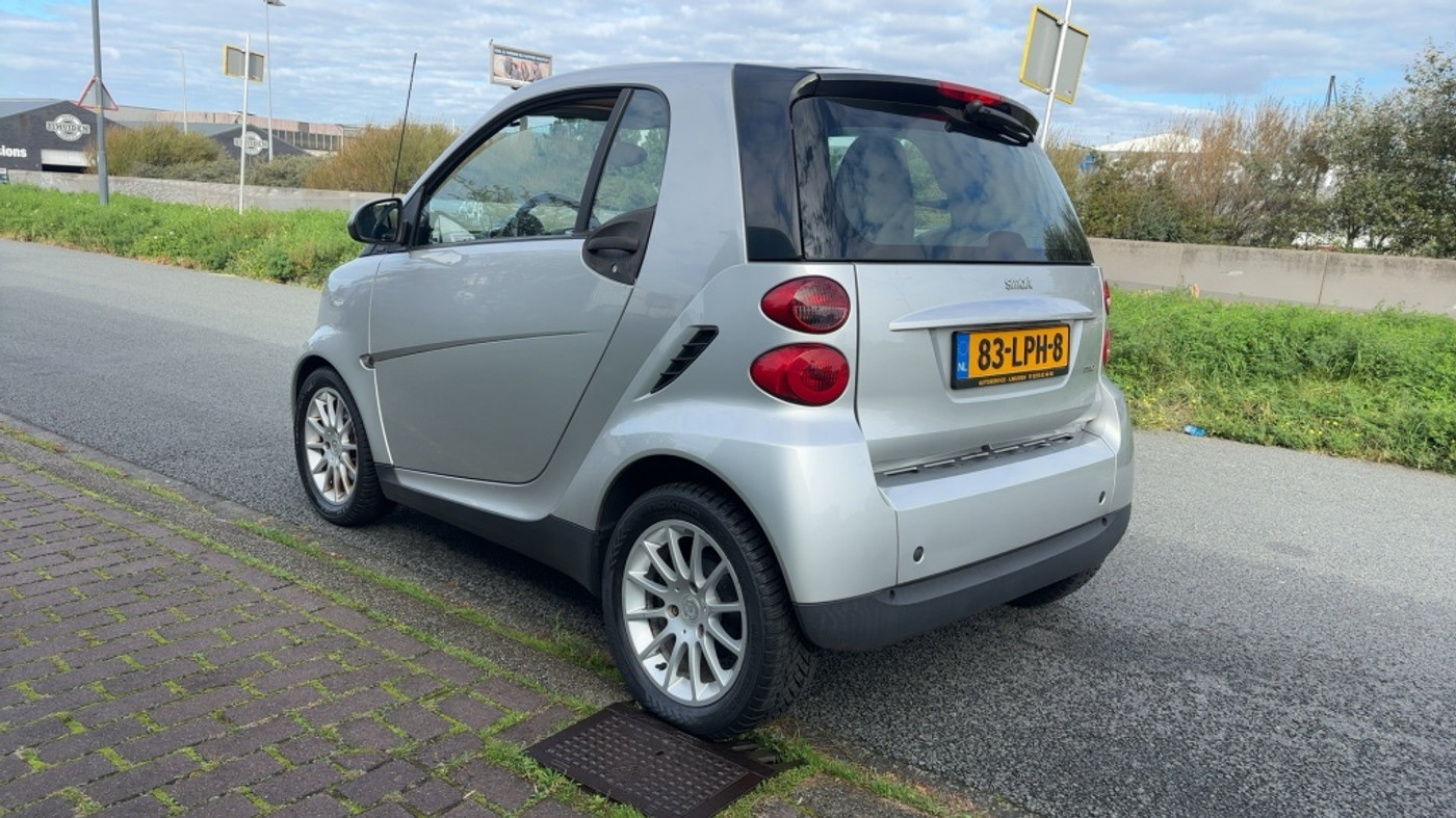 Foto van Smart Fortwo Coupe MHD