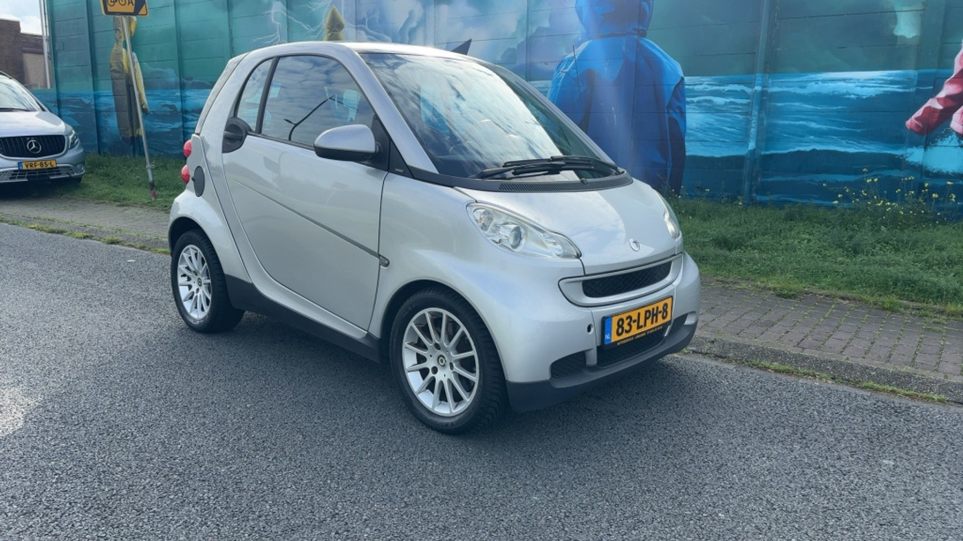 Smart Fortwo Coupe MHD 1.0 mhd Pure 2009 - voorkant